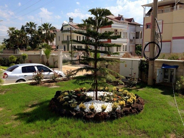 فيلا ضمن مجمع سكني على مسافة قريبة من البحر في منطقة كوناكليه – ألانيا 