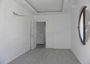 فيلا ضمن مجمع سكني على مسافة قريبة من البحر في منطقة كوناكليه – ألانيا 