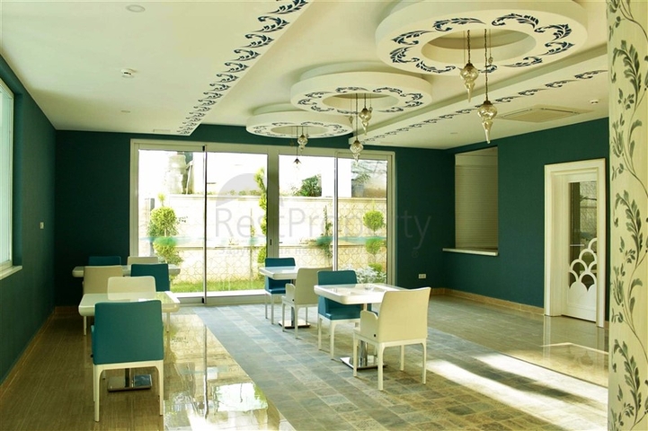 مجمع سكني حديث ومميز في منطقة محمودلار – ألانيا