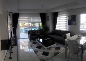 مجمع سكني حديث ومميز في منطقة محمودلار – ألانيا