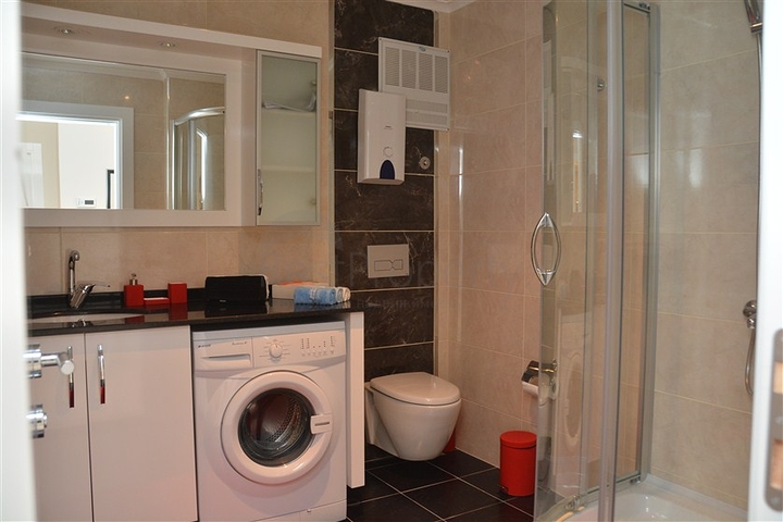 شقق و بينتهاوس في اوبا - الانيا