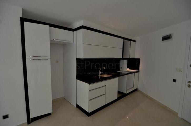 شقة غرفتين وصالة  - 50 متر من البحر - في اوبا / الانيا 