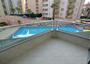 شقة غرفتين وصالة  - 50 متر من البحر - في اوبا / الانيا 