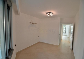 شقة غرفتين وصالة  - 50 متر من البحر - في اوبا / الانيا 