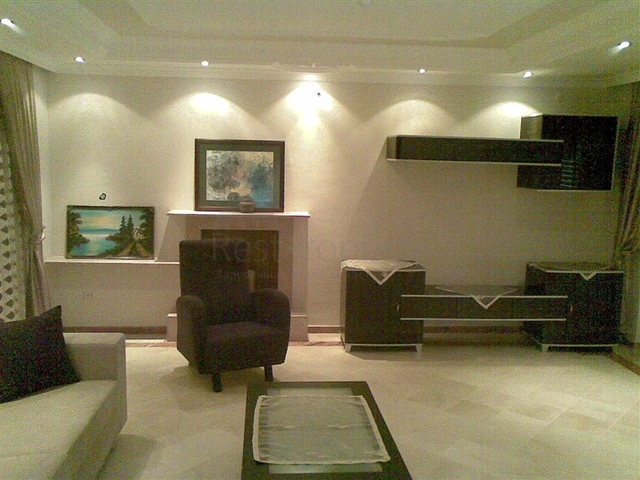 مجمع فيلات في مركز المدينة السياحية الانيا