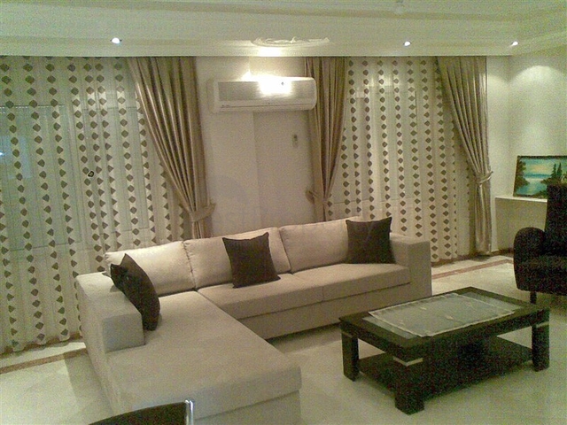 مجمع فيلات في مركز المدينة السياحية الانيا