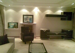 مجمع فيلات في مركز المدينة السياحية الانيا