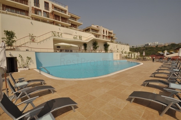 فيلا بإطلالات بانورامية ساحر على البحر في منطقة كوناكليه – ألانيا