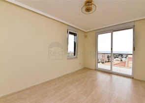 فيلا بإطلالات بانورامية ساحر على البحر في منطقة كوناكليه – ألانيا