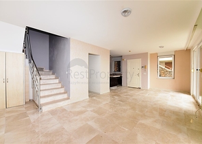 فيلا بإطلالات بانورامية ساحر على البحر في منطقة كوناكليه – ألانيا