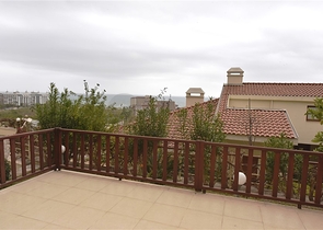 فيلا بإطلالات بانورامية ساحر على البحر في منطقة كوناكليه – ألانيا