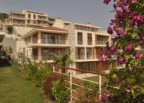 فيلا بإطلالات بانورامية ساحر على البحر في منطقة كوناكليه – ألانيا