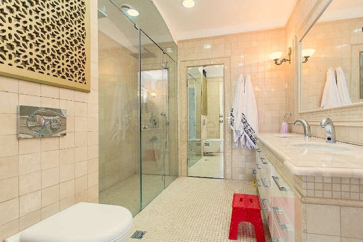 شقة فاخرة مطلة على البحر في كونيالتي ، أنطاليا