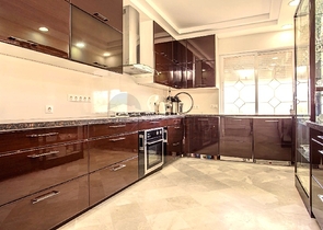 شقة فاخرة مطلة على البحر في كونيالتي ، أنطاليا