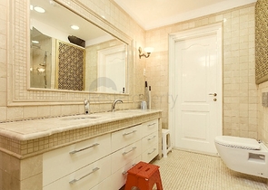 شقة فاخرة مطلة على البحر في كونيالتي ، أنطاليا