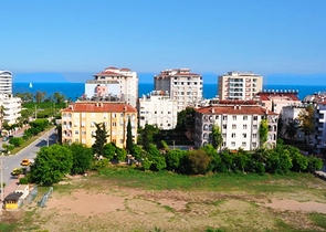 شقة فاخرة مطلة على البحر في كونيالتي ، أنطاليا