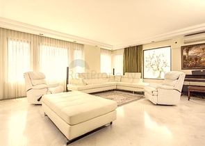 شقة فاخرة مطلة على البحر في كونيالتي ، أنطاليا