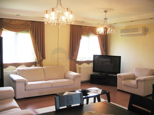 فيلا بتخطيط 4+1 في منطقة أوبا – ألانيا