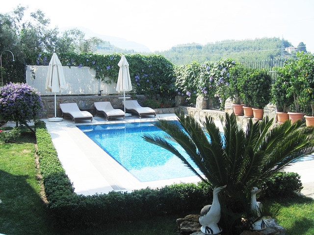 فيلا بتخطيط 4+1 في منطقة أوبا – ألانيا