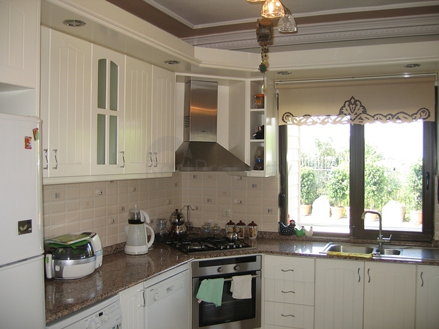 فيلا بتخطيط 4+1 في منطقة أوبا – ألانيا