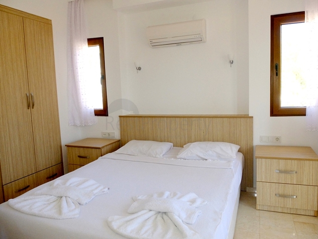 فيلا للبيع بالقرب من بحيرة هيسارونو