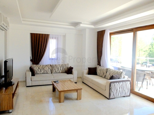 فيلا للبيع بالقرب من بحيرة هيسارونو