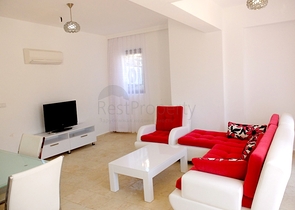 فيلا للبيع بالقرب من بحيرة هيسارونو