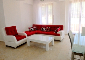 فيلا للبيع بالقرب من بحيرة هيسارونو