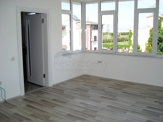 4 + 1 فيلا بحمام سباحة للبيع من المالك مباشرة