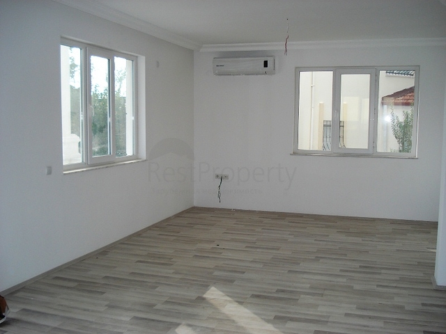 4 + 1 فيلا بحمام سباحة للبيع من المالك مباشرة