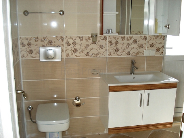 4 + 1 فيلا بحمام سباحة للبيع من المالك مباشرة