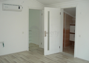 4 + 1 فيلا بحمام سباحة للبيع من المالك مباشرة