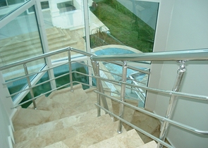 4 + 1 فيلا بحمام سباحة للبيع من المالك مباشرة