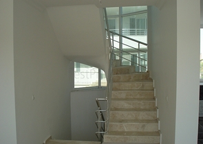 4 + 1 فيلا بحمام سباحة للبيع من المالك مباشرة