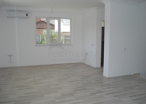 4 + 1 فيلا بحمام سباحة للبيع من المالك مباشرة