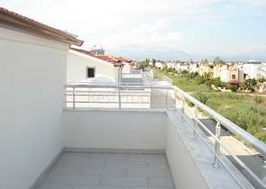 4 + 1 فيلا بحمام سباحة للبيع من المالك مباشرة