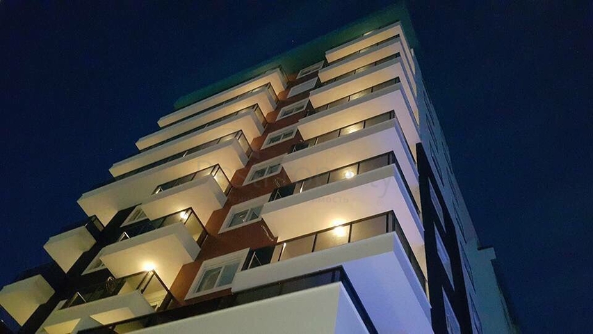 شقة بتخطيط 1+1 في منطقة محمودلار - ألانيا