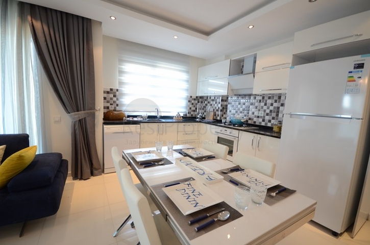 مجمع سكني  على الطراز الحديث بأرقى التفاصيل في منطقة كاستل – ألانيا