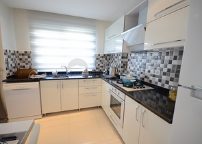 مجمع سكني  على الطراز الحديث بأرقى التفاصيل في منطقة كاستل – ألانيا