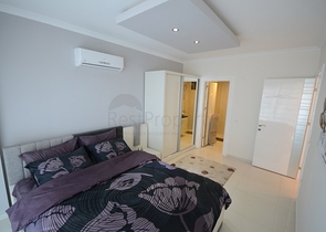 مجمع سكني  على الطراز الحديث بأرقى التفاصيل في منطقة كاستل – ألانيا