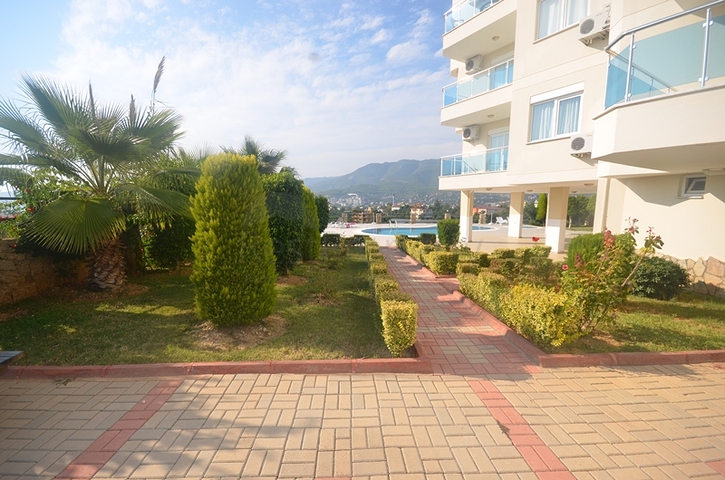 شقة دوبلكس مؤثثة بسعر مميز في منطقة أوبا - ألانيا