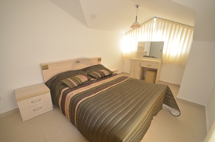 شقة دوبلكس مؤثثة بسعر مميز في منطقة أوبا - ألانيا