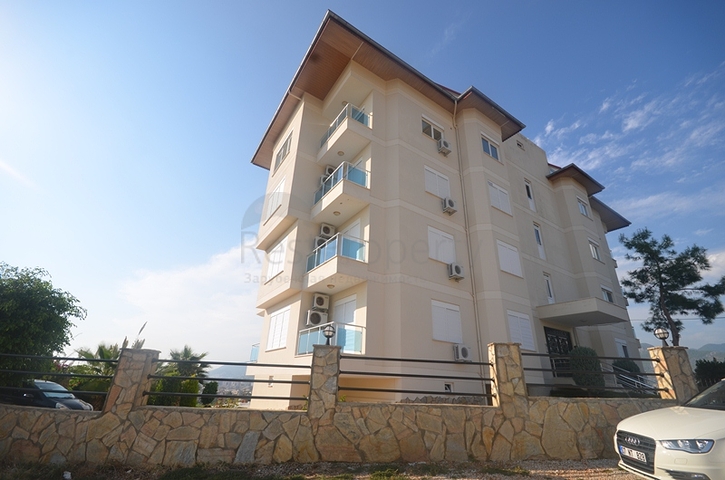 شقة دوبلكس مؤثثة بسعر مميز في منطقة أوبا - ألانيا