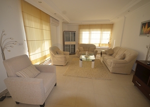 شقة دوبلكس مؤثثة بسعر مميز في منطقة أوبا - ألانيا