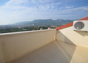 شقة دوبلكس مؤثثة بسعر مميز في منطقة أوبا - ألانيا