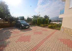 شقة دوبلكس مؤثثة بسعر مميز في منطقة أوبا - ألانيا