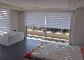 فيلا للبيع من قبل المالك مع إطلالة رائعة على البحر الأبيض المتوسط و المدينة في منطقة كارجي جاك – ألانيا