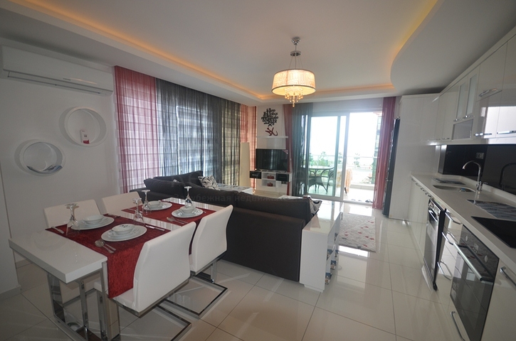 شقق باطلالة بحرية في كاستل / الانيا 