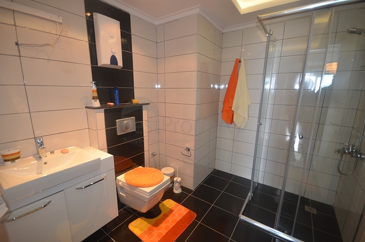 شقق باطلالة بحرية في كاستل / الانيا 