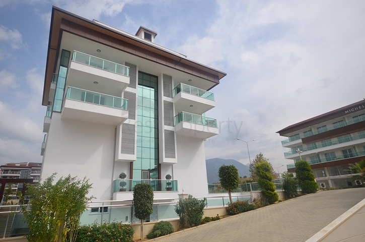 شقق باطلالة بحرية في كاستل / الانيا 